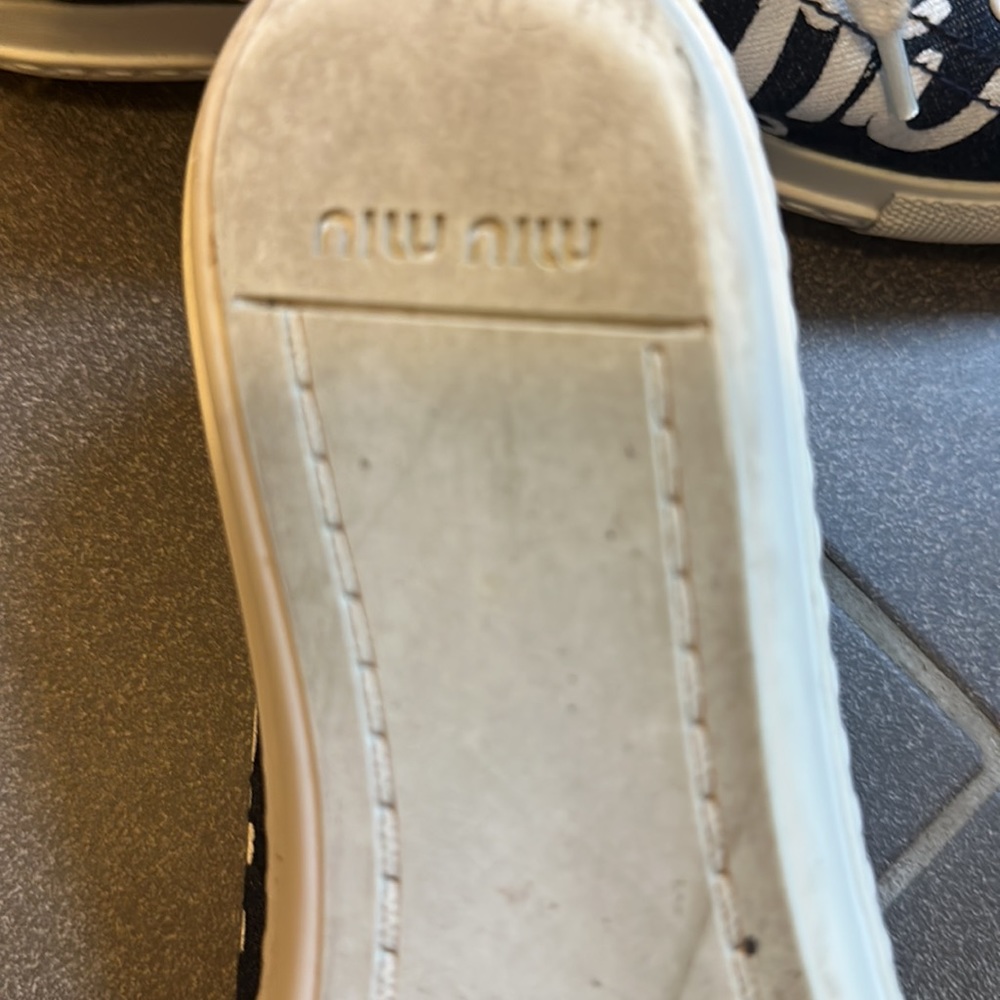 Miu Miu Sneakers, Size 37.5, Condition Inside Lik… - image 7